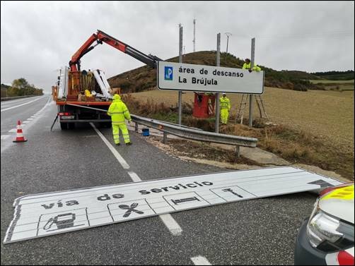 la brujula carretera